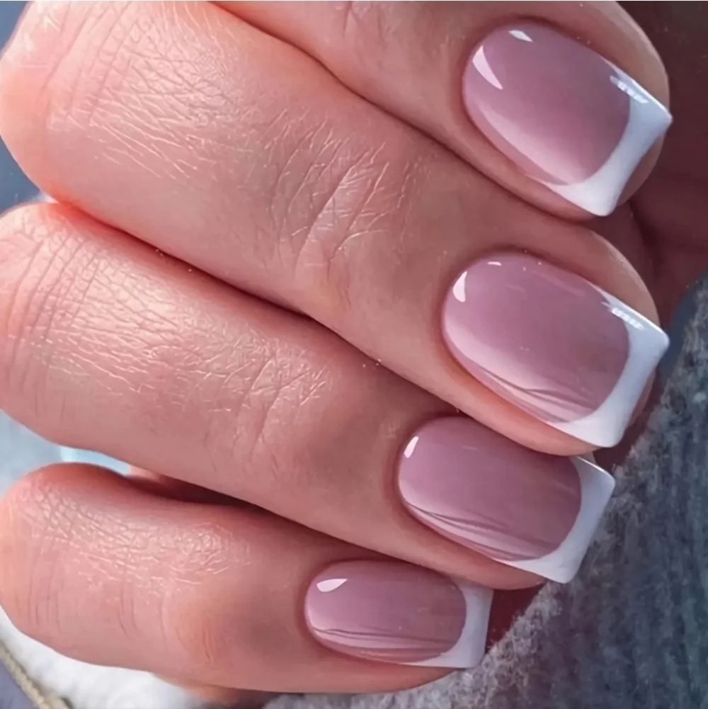 24 Pieces Fake Press On Nails